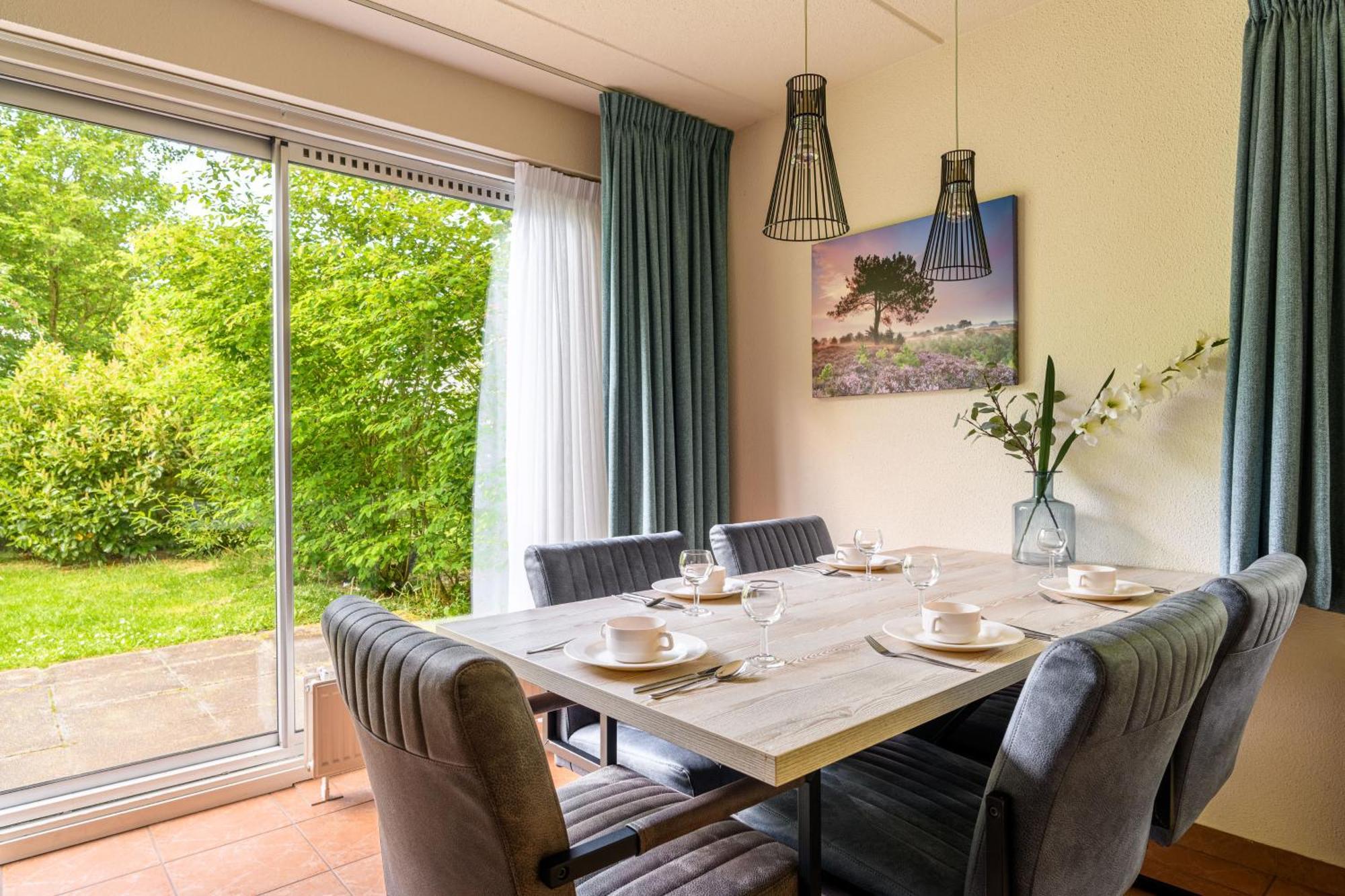 Summio Bungalowpark Het Drentse Wold Hoogersmilde Zimmer foto