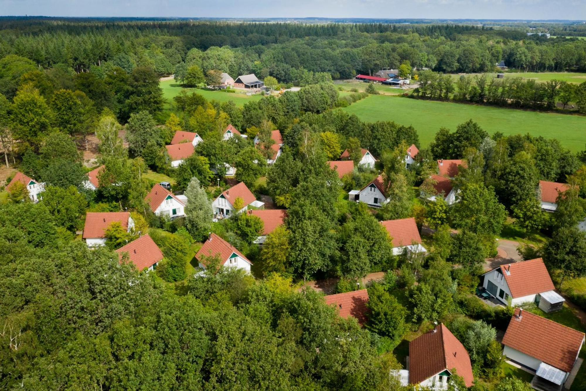 Summio Bungalowpark Het Drentse Wold Hoogersmilde Exterior foto